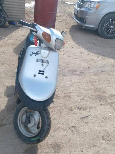 السلام عليكم شباب دراجة 60 للبيع كلهة شغالة مابيهة اي نقص السعر 225 وبيها مجال بصيط  هاذة رقمي ***********  ما متواجد على الفيس
