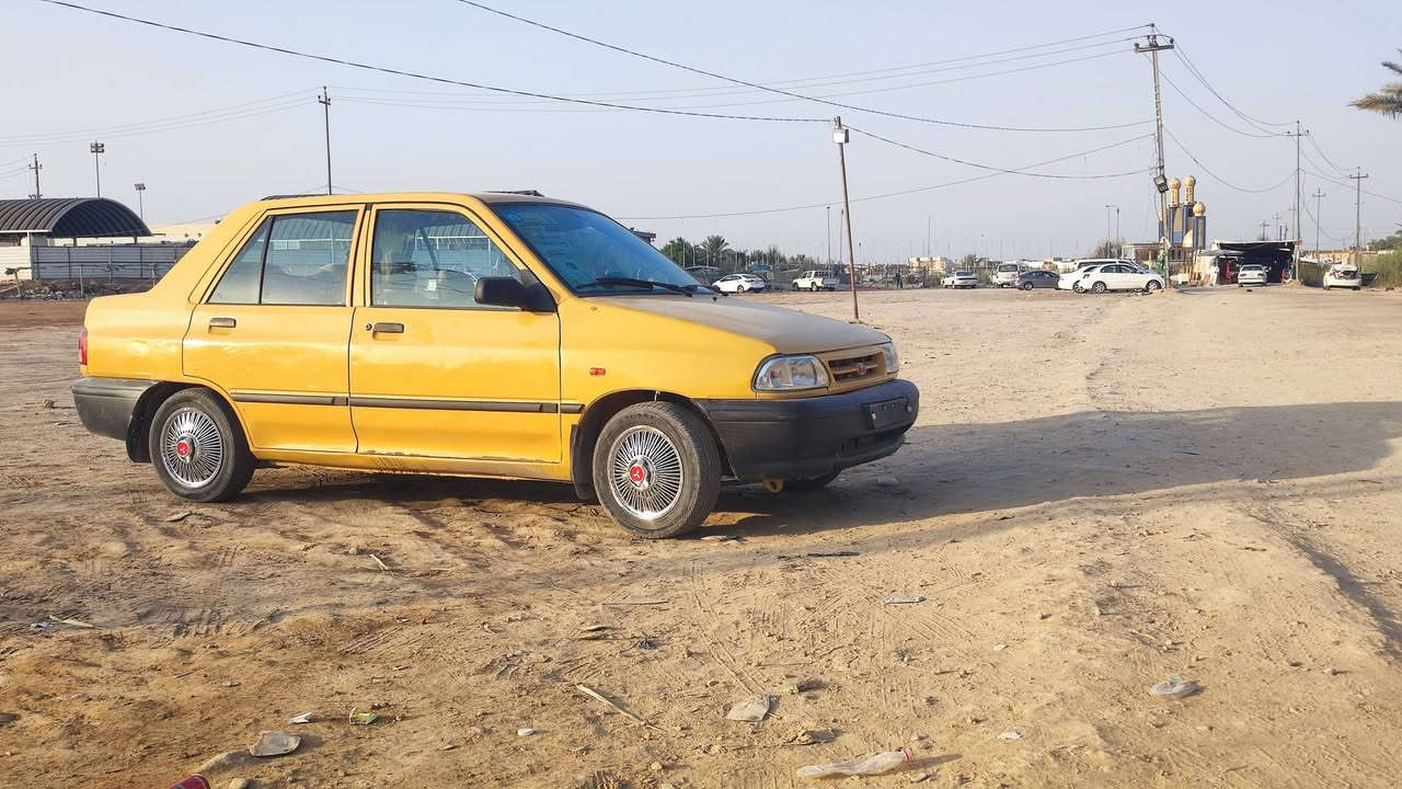 سايبه مديل 15 لبيع
مصفره من كلشي رقم انكليزي مداور 
سعرها 36 🚕 لتفاصيل اكثر 
***********
