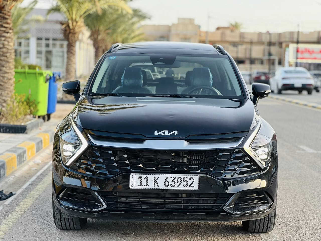 السلام عليكم
سبورتج 2024 هايبرد وارد امريكي بانوراما 

حجم المكينه : 1600 تيربو + نظام هايبرد     

             ماشيه : 18 الف ميل    

           الايرباك : دركه فقط 

الضرر :  جاملغ وبنيد مبدلات اصليات نفس اللون

المواصفات :

1. شاشه كبيره

2. بصمه

3. شحن وايرليس

4.تشغيل عن بعد 

5. كامرا

6. رادارات جانبيه

7. رادار امامي

8. لايتات لد 

9. بكلايت لد 

10. كشنات جلد ابيض

11.هيترات بالكشنات

12. ويل كب 

13.اشاير بالمري

14.كيجات دجيتل 

15. قطعتين تبريد 

16. تبريد بيانو 

17. تحكم 

18. نظام سبورت ايكو عادي

19. فور ويل 4x4

20.ايقاف ذاتي اوتو ستوب

21.حساسات خلفيه

22. اوتو هولد 

23. نظام منحدرات 

24. كشن السايق كهرباء

25. بنوراما

السعر : 195 ورقه

مكانها النجف الاشرف

تفاصيل اكثر هذا رقمي *********** واتساب بي تحياتي
