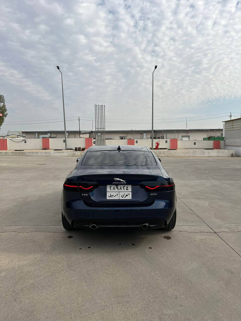 دو پارجە سبوخە 
گیرو مەکینە بەشەرتە 
مەکینە ٤پستونی توربویە مەرخوبە 
95 روشتوە
گورینەوەش دەکەم 
*********** أربيل, العراق
