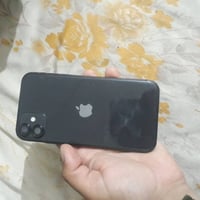 ايفون ١١ • ١٢٨ • بطارية ٧١
