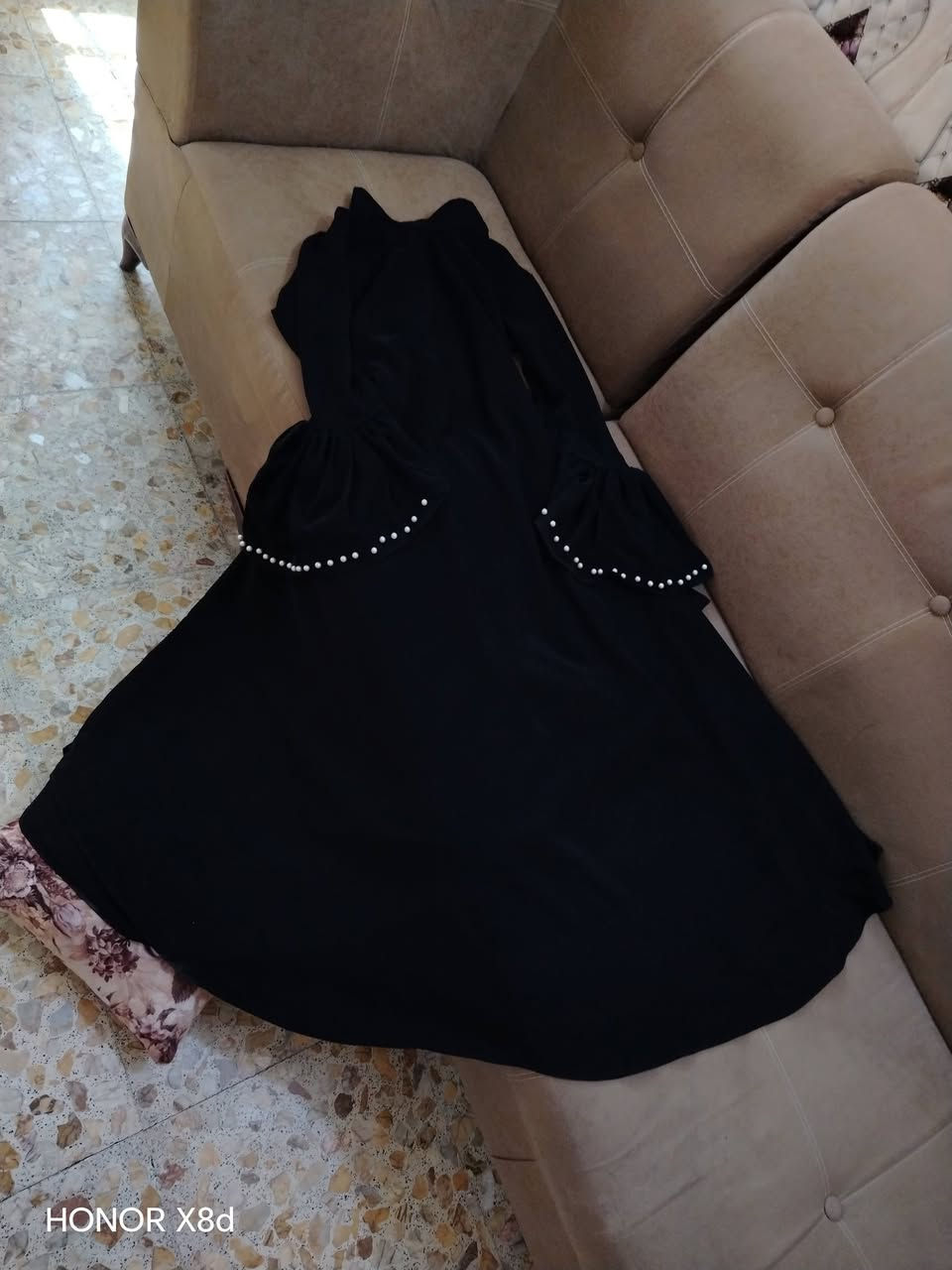فستان محجبات هاينك اسود فاحم قماش باربي دبل كلوش وبيه  حزام واليدين شغل ليلو أوف وايت قياس 44 و42
يلبس وزن ٦٥ و ٧٠ و ٧٥
فستان محجبات هاينك اسود فاحم قماش باربي دبل كلوش وبيه  حزام واليدين شغل ليلو أوف وايت قياس 44 و42


**إذا كنت صاحب هذا الإعلان وتريد حذفه لأي سبب، رجاءا أرسل رسالة إلى الدعم الفني**