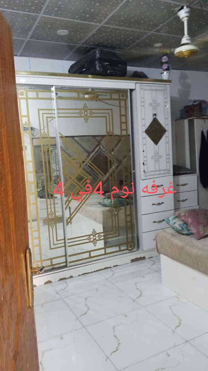 السلام عليكم
بيت للبيع مساحه 200 متر طابو زراعي قرار محكمة باسمي بناء حجر السقف عكاده الأرضية بورسلين كهرباء وماي وخط مولده شارعه 10متر يتكون من غرفتين وصاله واستقبال ومطبخ وتخاريج الموقع كوفه شارع المعمل قرب جامع الخزاعل يبعد عن الشارع العام 100متر السعر 30وبيه مجال للاستفسار الاتصال على الرقم ***********
