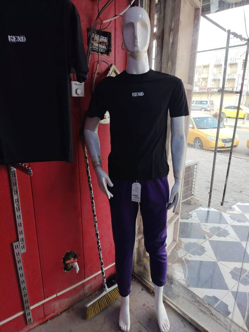 ملكانات عدد ٤
سعر الواحده ٥٠ الف
تعاليك + ستانات ستيل سعر القطعه ٥٠٠ دينار الشراي يتصل على الرقم ***********
