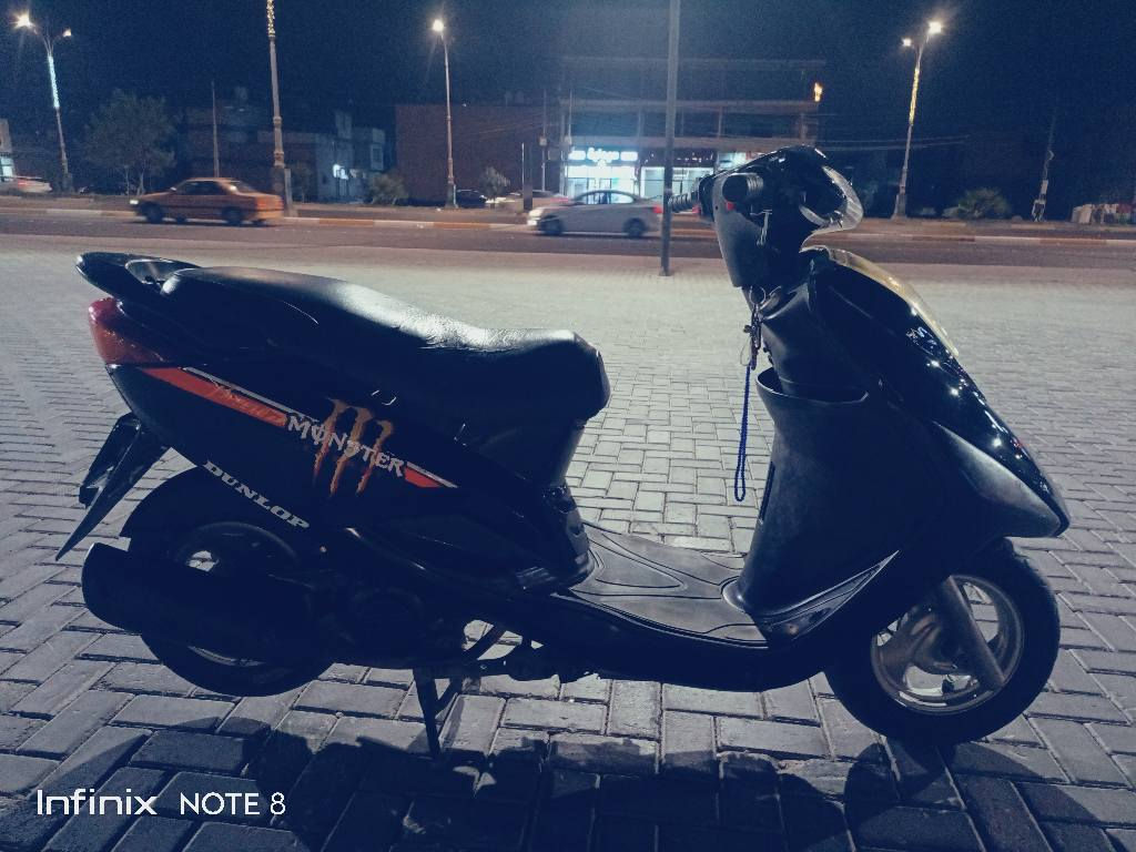 للبيع بريز ياباني اوراق اصلية منفيس
‏كلج امامي جديد 
‏كلج خلفي جديد
‏قايش جديد
‏تاير خلفي جديد 
‏بنز خلفي جديد 
‏دكشن كابريتر جديد
‏شراي يتصل *********** كربلاء, العراق
