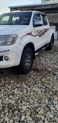هايلوكس • ٢٠١٥ • فورويل
