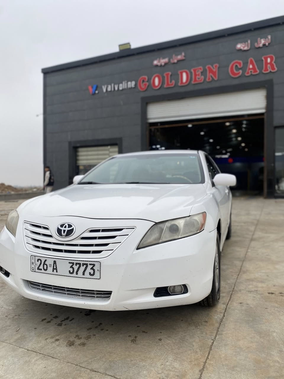 السلام عليكم
كامري خليجي 2009 
رقم دولي جديد بأسمي
لون ابيض عادي 
محرك 4 سلندر  2400
گير محرك شرط 
تخم تايرات جديد
صدر نص عمر 
لايت زنون LET

*ضررها قطعتين بنيد وجاملغ بدون دواخل

السعر المطلوب : 118$ وبيها مجال
للاستفسار اتصل : ***********
