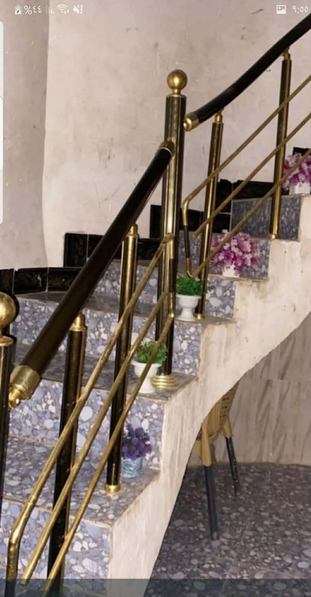 سلام عليكم 🏠
دار سكني للبيع 🔥 
العنوان 📍تكريت الديوم المربع الثاني خلف المستوصف
المساحة ؛ 100م ركن وجه 10 ونزال 10
متكون : من ٣ غرفة وصاله ومطبخ ومحموعات صحية
السعر 🔥 : 65 مليون دينار عراقي فقط وبي مجال للشراي
للاستفسار اتصال : 
***********
