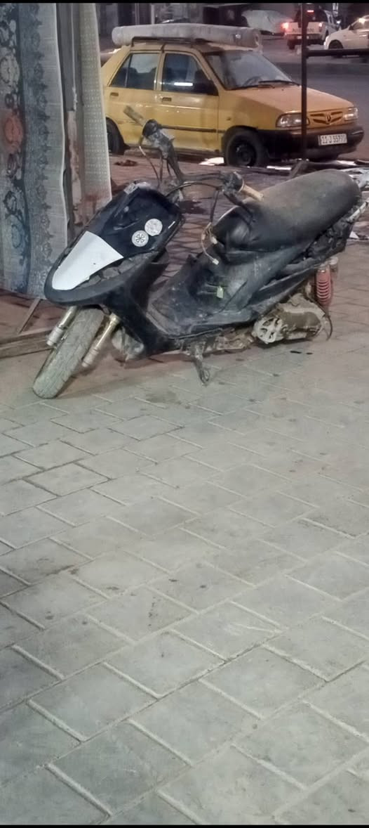 السلام عليكم 
دراجه ماكس عدله للبيع دراجه طافيه ماعرف شبيهه
مكان مدينة الصدر 
رقم ***********
ابيع عله هل وضع 
سعر 200 الف
