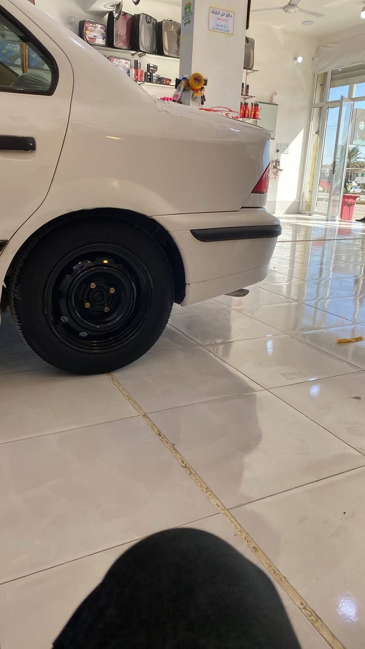 السلام عليكم سمند موديل ١٢ كرستال كفاله حداديه تخم تاير ابو الخطه تخم ويل مكينه وكير كفاله تبريد ثلج سياره جاهزه ومال جناي ٤٥ بيه مجال ناصريه شطره ***********
