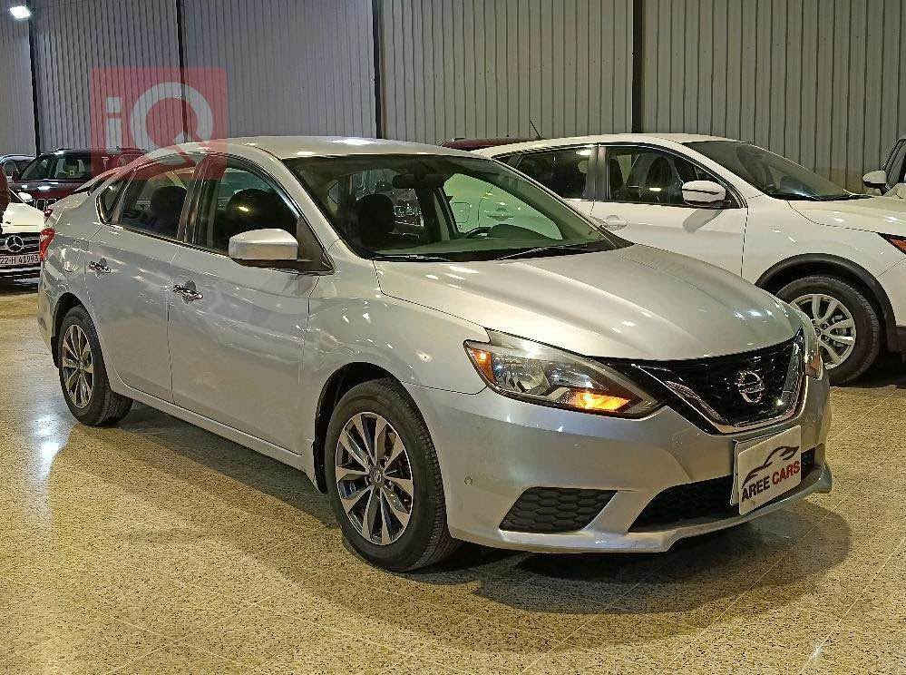 Nissan Sentra 2016 SV
1.8 L
136,000 km
3 parcha Boya 
aw 2 darga tabdil
106$ 
hawler
*********** أربيل, العراق
