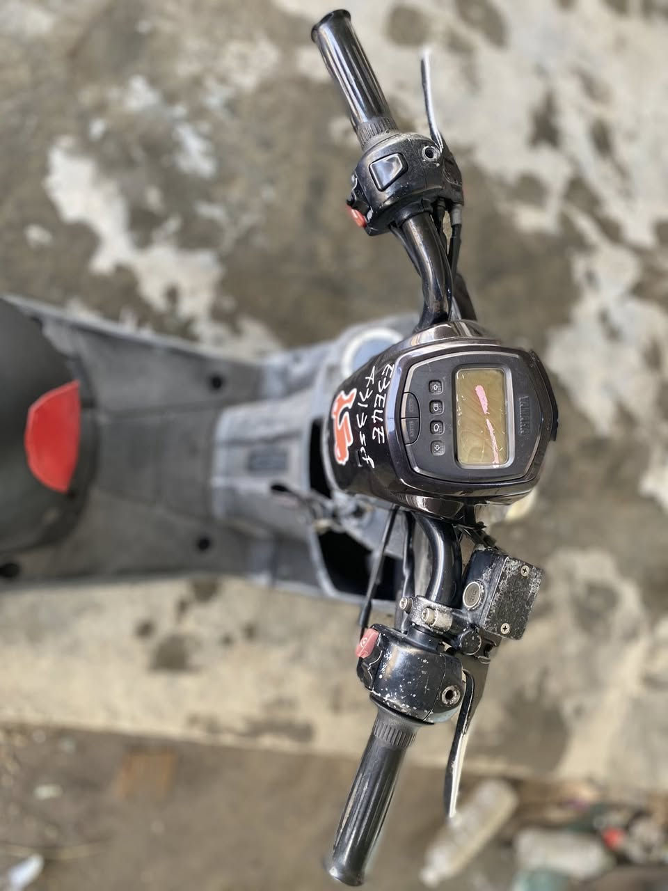 مكلف بل نشر

دراجة ماكس بوليسي مديل:2010
نوزل يعني المرغوب والشعلة والمعدل
دراجة صارله شهرين من طالعه من المعرض
شرط مكينة ناعمة وشعلة ومعدل
دراجة اي نقص مابيه شغل واطلع
ماشيه:77 كيلو فقط دراجه مال مزاد
تواصل ***********
مكاني كربلاء حولي قرب مستشفى كفيل
عندي ضرف واريد ابيع
