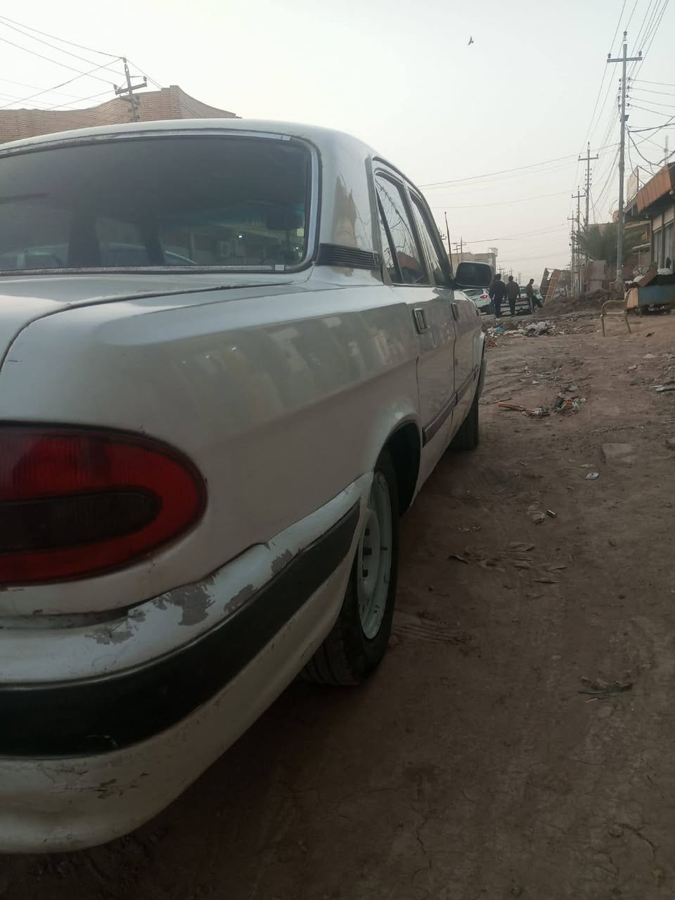 اسلام عليكم سياره للبيع فوالكة السيارة حلوة السيارة جاهزة المكان سوك الشيوخ السعر 33  وبيها مجال الشراري الرقم ***********
