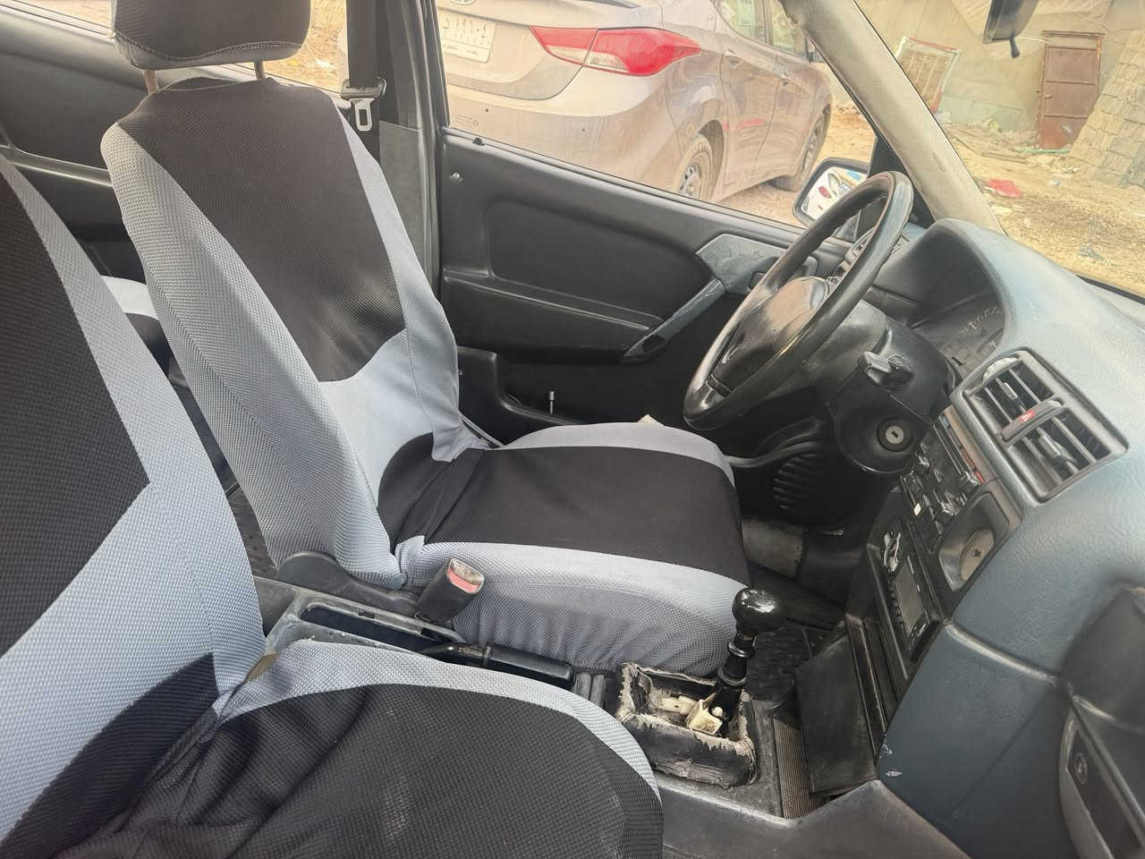 سلام عليكم
للبيع أوبل فكتره موديل ٩٢
رقم الأنبار 
محرك ١٦٠٠
كير عادي 
صبغ للجماليه فقط بدون ضربه 
السعر 37
***********
***********
