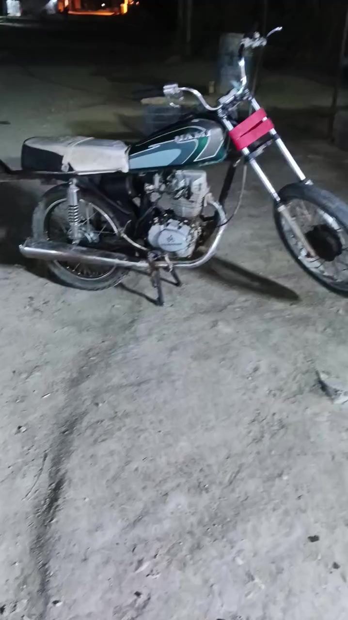 سلام عليكم شباب دراجه ربع كير كلك كلك البيع مكفوله من سرقه السعر خاص وهاذه رقمي‏‏‪***********‬‏
