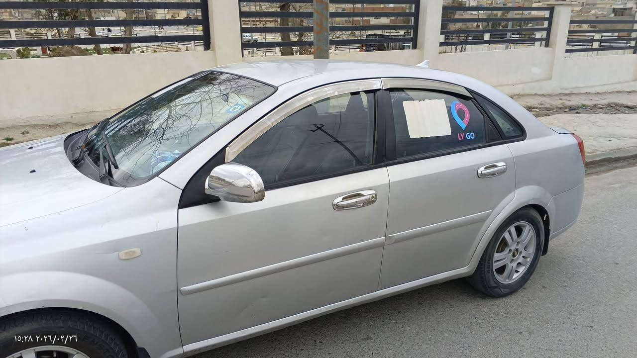 74  ورقة رقم نينوى انا الشرعي صبغ دوائر الخلف اثر خيسان فقط
بدون دعمه 
*********** 
كير توماتيك
تحكم استيرن وتحكم مري
تبريد شغال
شاشة مع كامرة
موديل 2007
