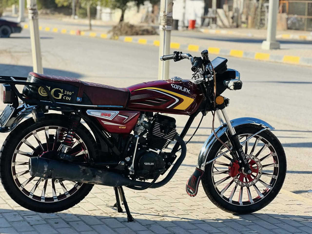 سلام عليكم
البيع دراجه يراني  

الموديل ٢٥ 

السعر ٨٠٠وبي مجال 

الاستفسار ***********￼
