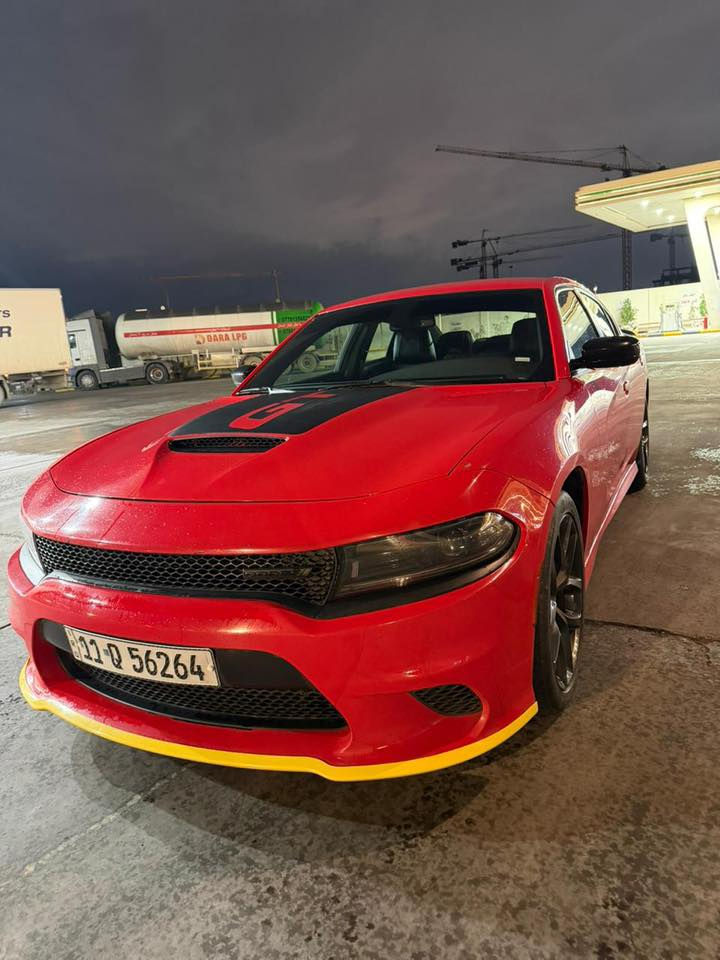 السلام عليكم جارجر موديل 2023نداء الأخير وأحله جارجر جيتي السياره جيتي لون احمر طماطه كلين تايتل نداء الأخير السياره حادثه بس دعاميه كدامك موصفات الجيتي معروفه بدون حادث السياره بس بارد بل جاملغ فقط حته دعاميته وياه مرقمه بسمي بغداد الامين الثانيه سعره 270وبيه مجال السياره احله من الصور الف مره ***********
