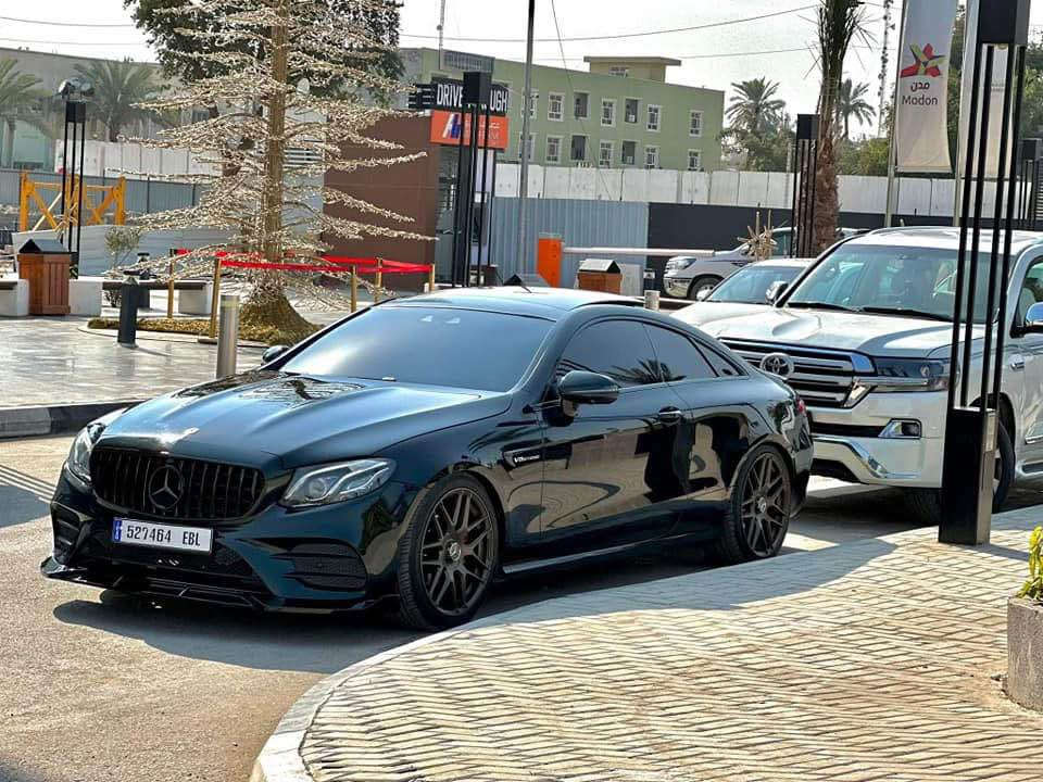 مارسدس E200 Coupe 2017 
وارد الماني كلين 
4 سلندر 2000 تيربو 
لون زيتوني مميز  
ماشية 110 ميل 
داخل لونين مميز 
كشنات تدفئة وتبريد 
كشنات امامي مساج 
تدفئة ستيرن 
تدفئة سرج ويدة باب 
نقطة عمياء 
‎4 كامرات محيطية 
تدفئة مرايا جانبية 
جنطة كهرباء 
بردة خلفية 
جكات 
بانوراما 
‎5 وضعيات قيادة 
شفتات ستيرن 
داتا شو 
بالعراق صار تبديل بنيد اثر بارد 
وبارد بالجاملغ الخلفي 
***********
مكان السيارة موصل موصل, نينوى
