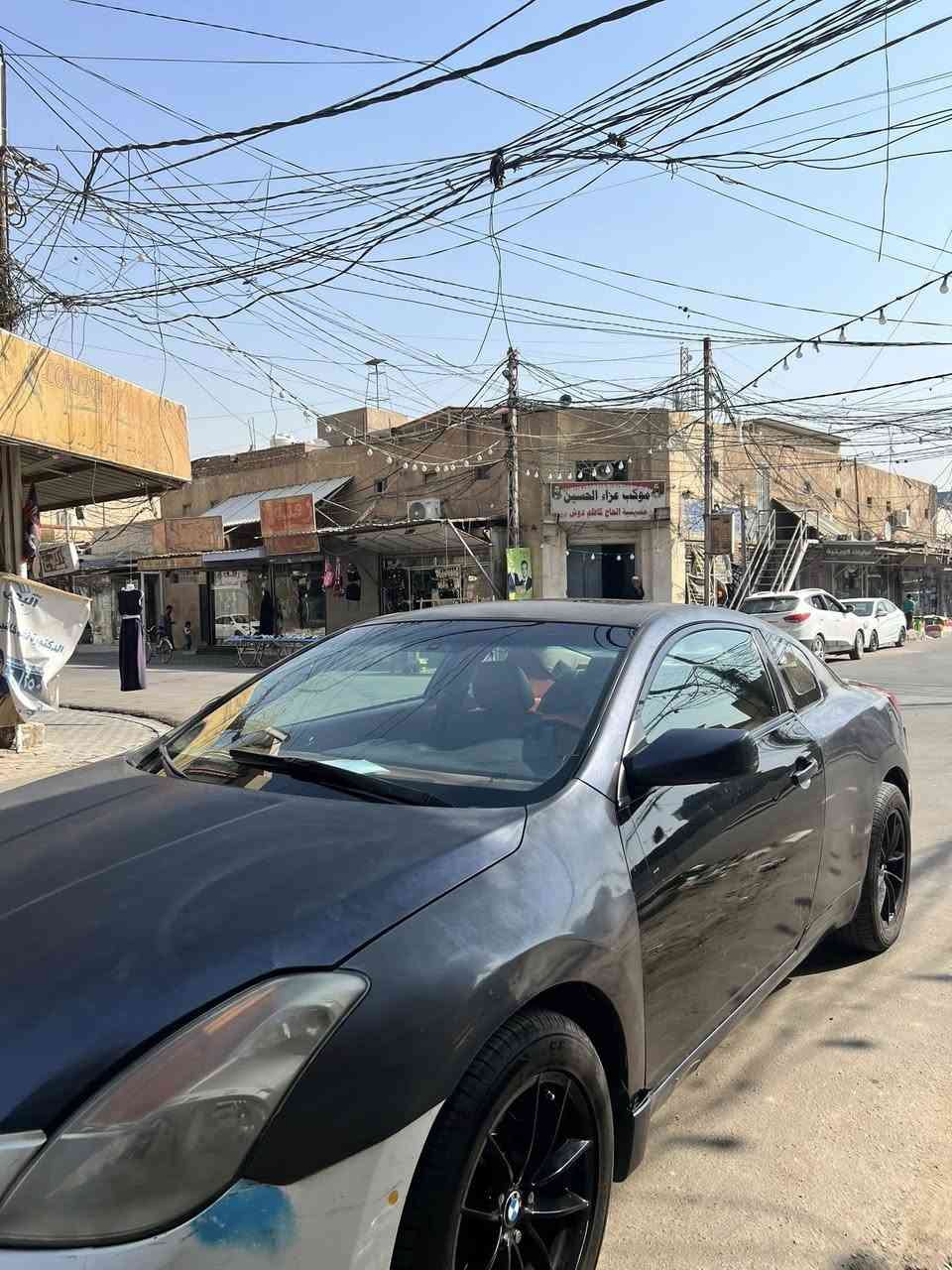 سلام عليكم ، نيسان التما كوبية 2008  گير ، محرك و تبريد مكفول  السيارة جاهزة بيها صبغ عام بسبب الجراد تفاصيل اكثر واتساب ***********  السعر 73 و بيها مجال .. ترهم مراوس
