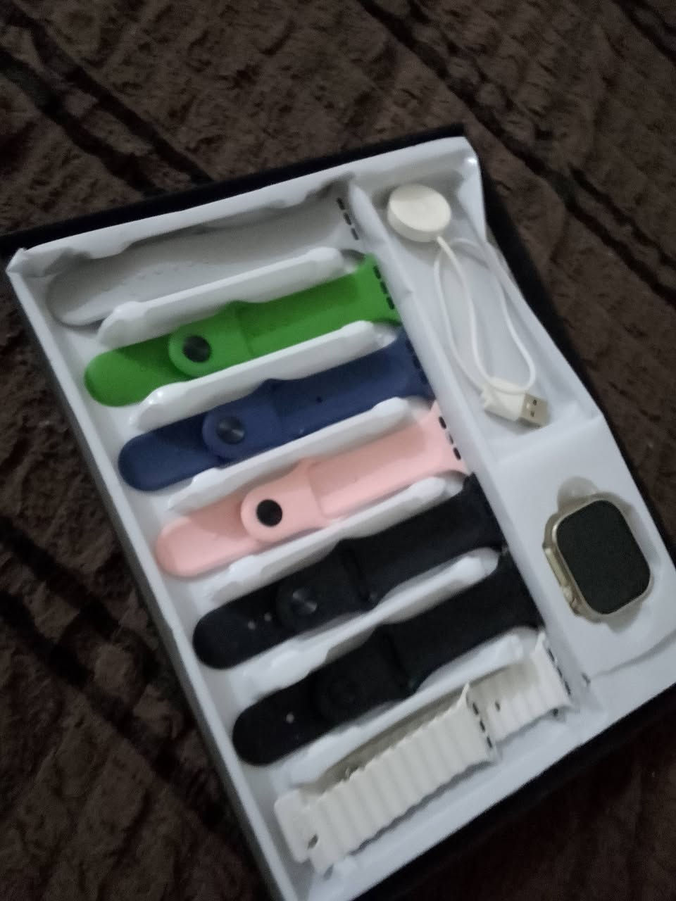 ساعه جديده ماكو اي عطل شغاله كل شي ما عوده جديده وشغاله هاي عطل ما بيها السعر وخليها


**إذا كنت صاحب هذا الإعلان وتريد حذفه لأي سبب، رجاءا أرسل رسالة إلى الدعم الفني**