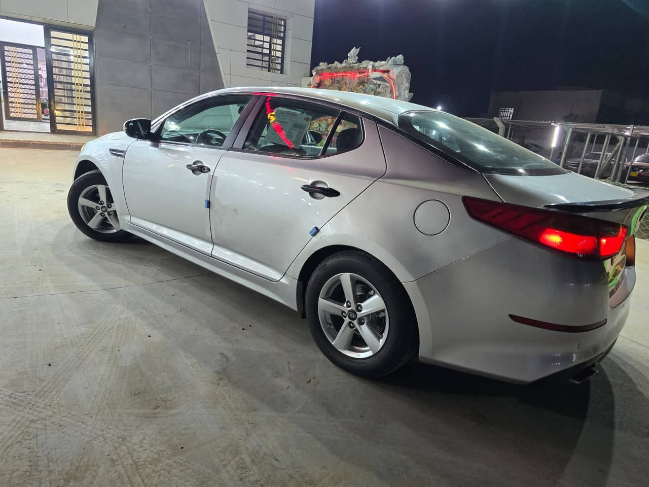 سلام عليكم
كيا اوبتيما موديل 2014 خليجي رقم دولي جديد 

تحويل مباشر

 على وضع شركه محرك  وكير خير من الله المحرك 2400 دوش  

مواصفاتها فول ماعدا البانوراما تبريد قطعتين ثلجج نضام ايكو اقتصادي +مري شفط 

 تحكم ستيرن جهتين + كروز مثبت سرعة 

 حساسات خلفية 

ويل كب كروم 5 ويل 

7. دبل گزوز  -تبريد قتعتين

بيه مكانات صبغ أبيع حزام 

السعر 98 ورقه قفل قفل قفل 

الاستفسار 

***********

***********

مكاني بابل
