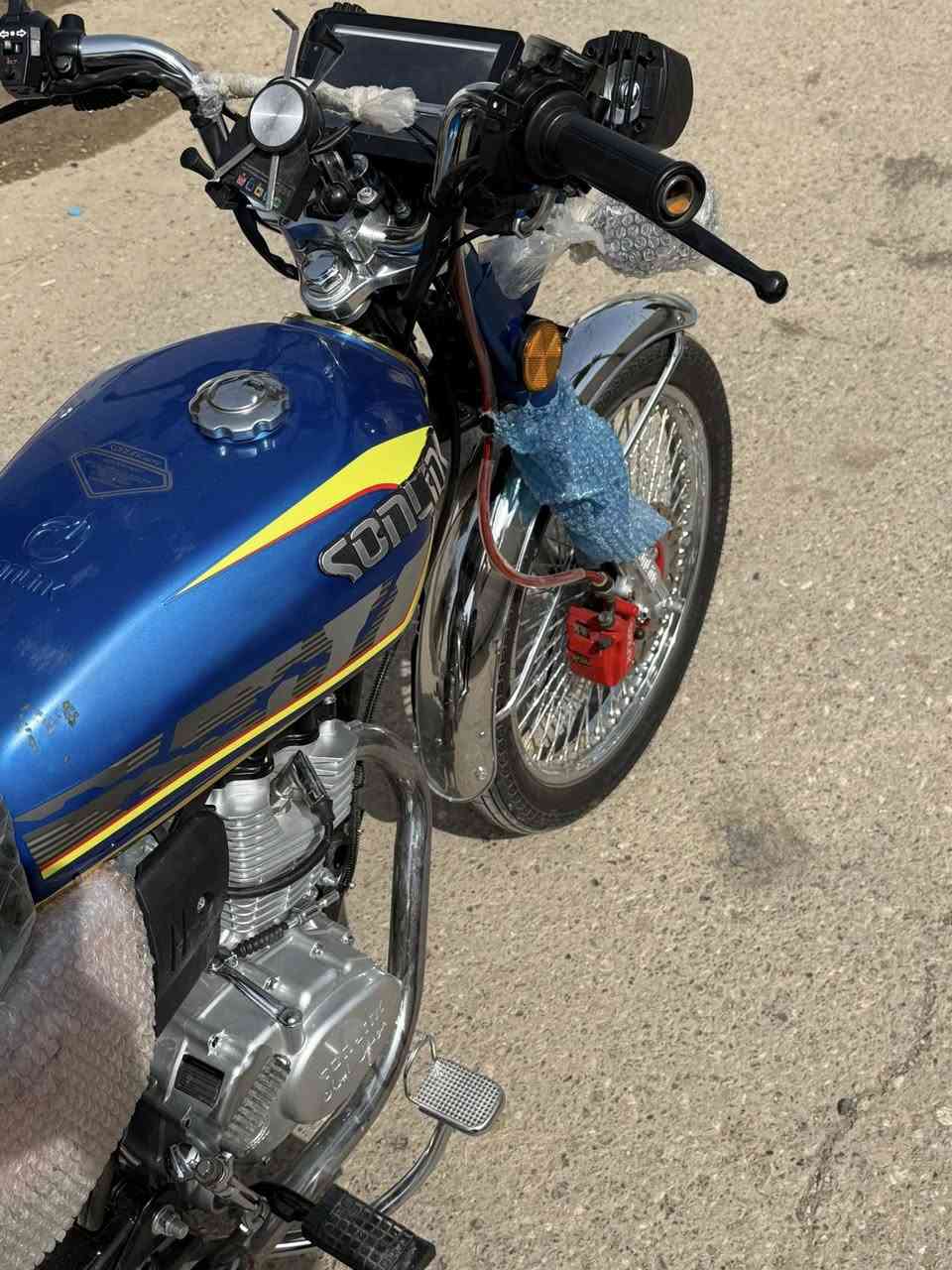 سلام عليكم للبيع سعر 725 وبيها مجال
تايكر سونك اصلي 25 زيرو ماشيه سبوع اول تبديلة دهن مرتبه ورزنه مال جني 🛑بس الدشبول ضارب بسبب الماي وكل الدشابيل الجديدة هيج ويتصلح -عنواني ديالى جديدة الشط تواصل ***********
