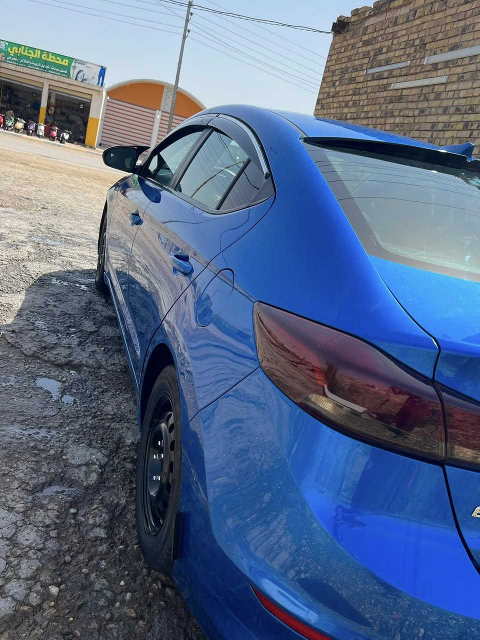 السلام عليكم النتره 2017 امريكي ماشيه 159
سياره نظيفه وناعمه بيهه البنيد صبغ فقط بدون فتح والجاملغ جه السايق مبدل وشويه من الباب والباقي كفاله كير مكينه حلوات (المكينه مفتوحه) شغل درجه اولى ترايك وين متريد 
تبريد تدفئه شرط تلث انظمه قياده شاشه+كامره  حداديه نظيفه تايرات نظيفه شباك نيكل السعر 119 وبيهه مجال قليل تريد تحويل او وكاله مكاني نجف + رقمي ***********
