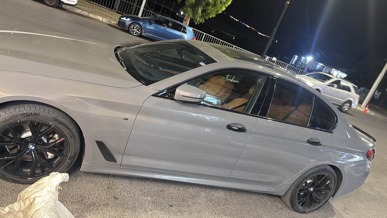‎BMW 530
كلين  مواصفات فول و داتاشو‎ دهوك, العراق


**إذا كنت صاحب هذا الإعلان وتريد حذفه لأي سبب، رجاءا أرسل رسالة إلى الدعم الفني**