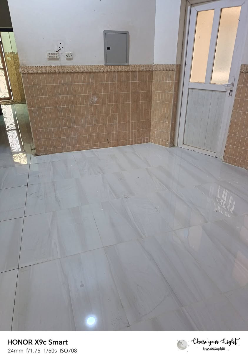 احمد الإبراهيمي لتغليف السيراميك الجداري والأراضي ***********
