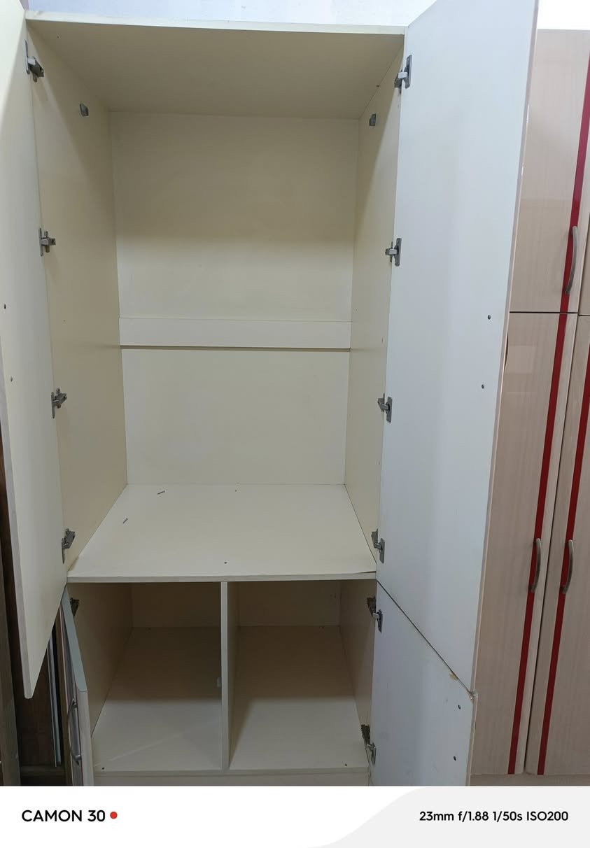 ناونيشان سليماني كاتيسپيكه/پيشانگاي مه ليك

سعري/٣٠٠ هه زار قفلي

كانتؤري/٦ تاك / بالام پريس/ له ماع/ / ده ستكرد

دريژي/٢٧٠سانتيم/ به رزي/٢٢٠/  قولي/٧٠ سانتيم

زؤر باكو خاوينه بيعه يبه مالي دؤسته

هه ربه ريزي خوازياريتي  ئه تواني په يوه نديمان پيوه بكات

گه يانديشمان هه يه بؤ سه ر جه م شاره كان

***********  viber
