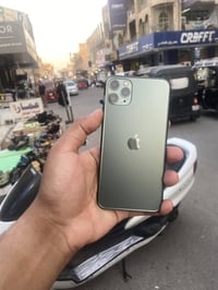 آيفون ١١ برو ماكس • ٦٤ • فيس ايدي واقف