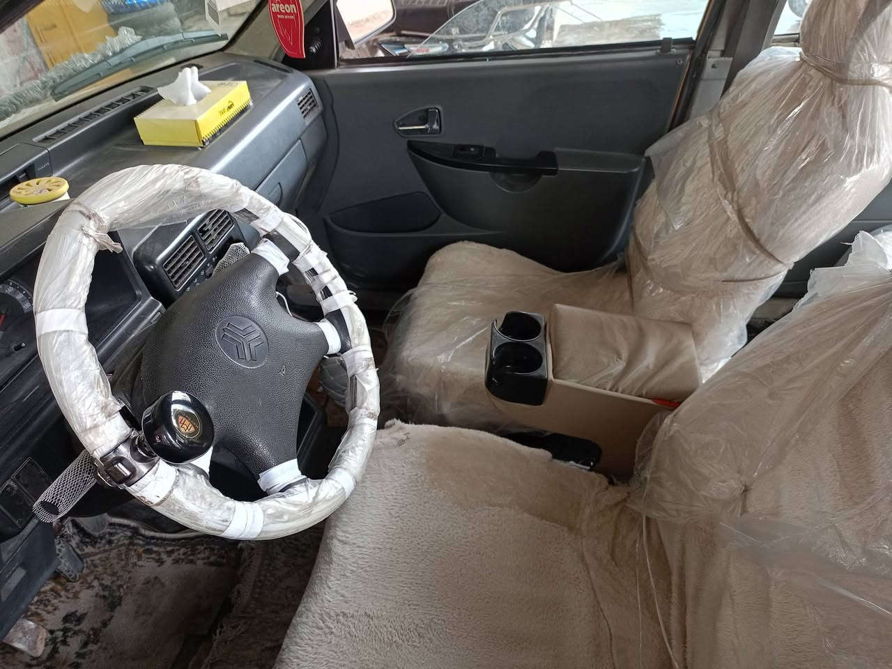 السلام عليكم البيع 2011 ماندل رعيها سياره كامله مانقصها اي شي السعر 14ورقه ماكني سامراء وهاذا رقمي ***********
