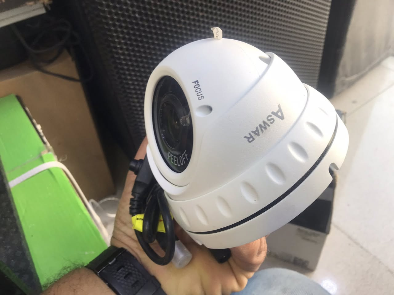 كاميرات اسوار İp  وانلوك عدد 4 لبيع جديد لوك كلهن بسعر 90 الف عمي ابلاش والله العظيم توصيل موجود ***********
