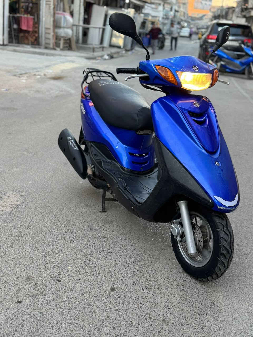 سلام عليكم للبيع دراجه كزز ياباني الأصلي دراجه جديده مال رمبه مكينه  اذا برغي مفتوح ترجع بعد الاصلي خطين نوزل اوراق كامله دراجه جديده مال رمبه مكفوله كفاله عامه شلعه معدل خير من الله شرط علفحص اذه مفتوحه ترجع مكان بغداد الكرخ الصالحيهالسعر750 وبيهه  مجال مستعجل على بيعتهه والاستفسار الاتصال***********
