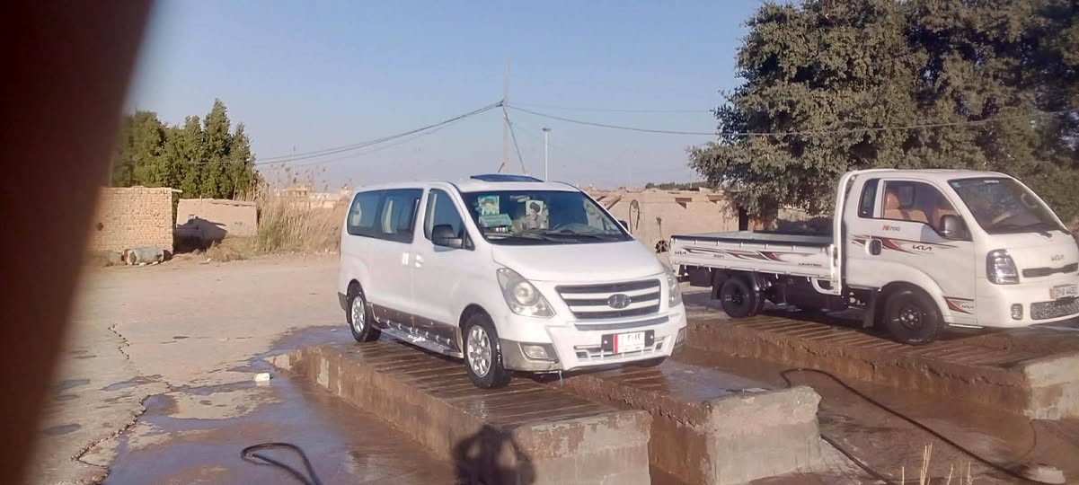 سلام عليكم ستاركس للبيع ٢٠٠٩بيه جاملغ وباب صبغ محوره مسكر صارشهر سياره جاهزه تخم تاير سدروره وگدام/*********** سعر١٤٠
