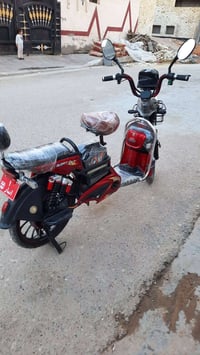 دراجه شحن • خمس بطاريات • الرمادي