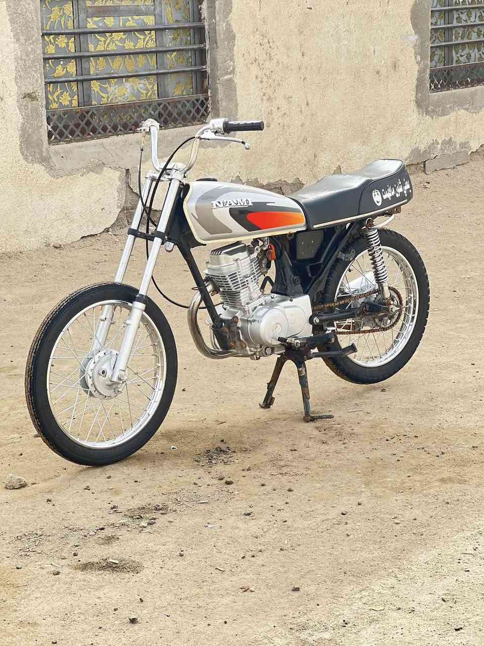 السلام عليكم دراجات تعمير 25محرك نامه مامفتوح دراجات كلك كلك مكفولات كفاله عامه شوفت عينك لا تواعد وما تشتري الو مسح منشورك سعر خاص مو شراي وما يعجبك المنشور اطلع ولا جنك شفته مكاني ناصريه الحوالي الجديد رقمي ***********
