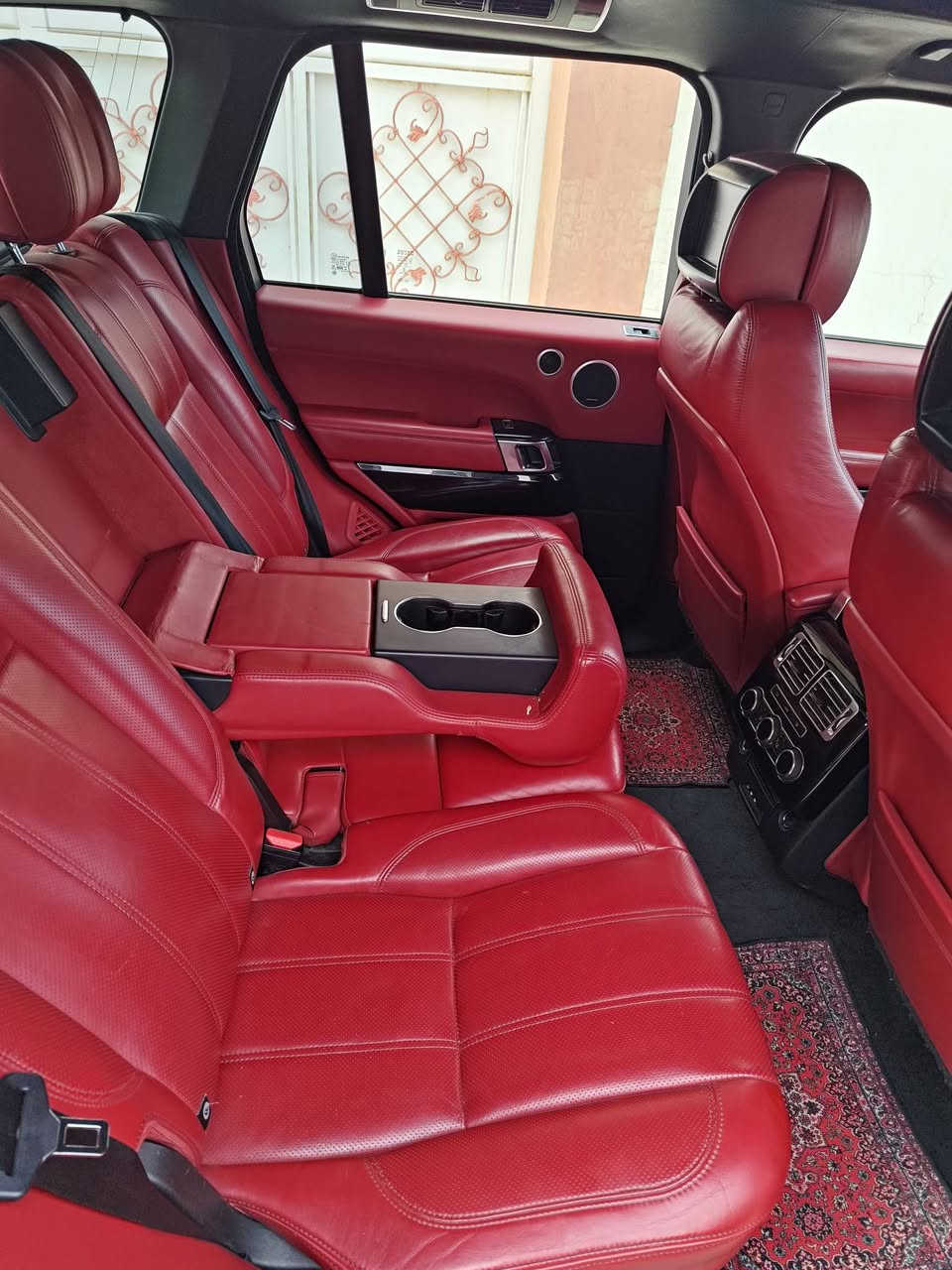 رانج روفر 2013 فوگ
خليجي وكالة سردار
فول اوتوبايوگرافيك 
يعني فول الفول
محرك 8 سوبرجارج
ماشية 82 الف كيلو 
كلين ولا قطعة صبغ ولا تبديل 
داخل احمر - دوسات كهربائية - كشنات تدفئة و تبريد - كشنات مساج 
سقف باموراما 
السعر 310 ورقة 
المكان كركوك 
***********
