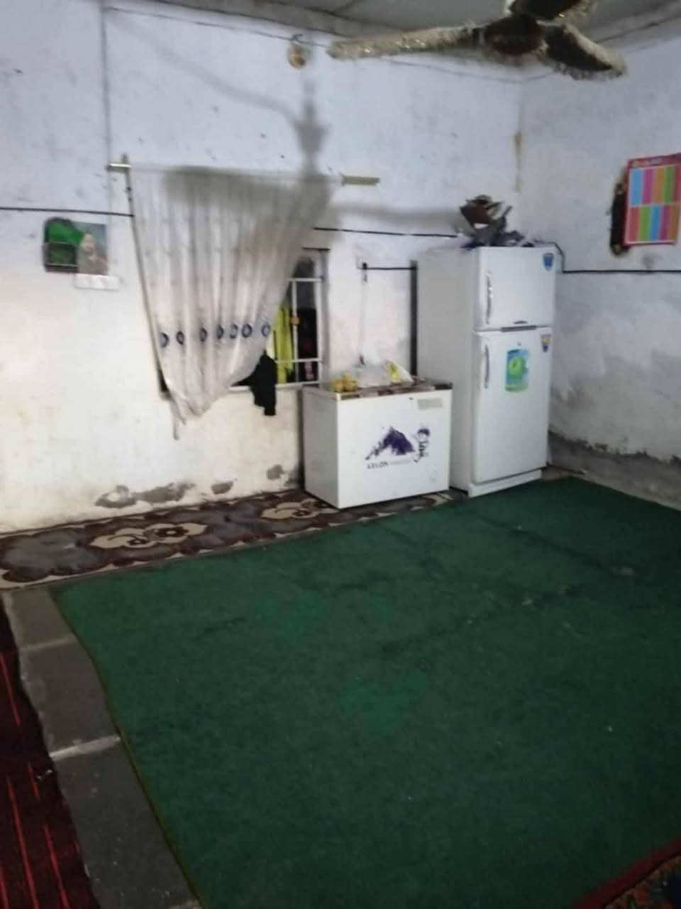 السلام عليكم بيت بغداد الامين الثانيه 180م صاله وصحيات ومطبخ عكاده وغرفتين سندوج مشمول بلتطويب مرقم بلبلديه تبع اسكان ورقه اصولي تفاصيل أكثر اتصال او وتساب ***********
