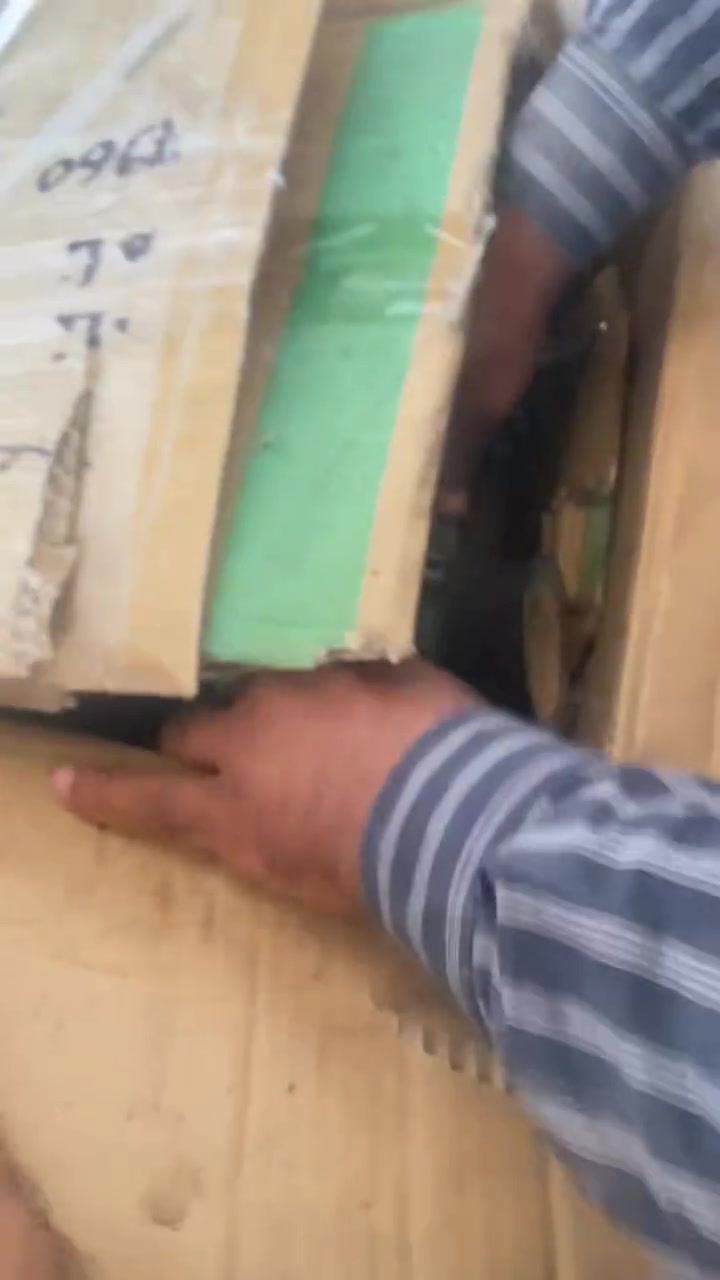 داينمو اكتروز 150 امبير
حاوية
مجاور رسول البنجرجي 
ذي قار قضاء الفجر
***********
