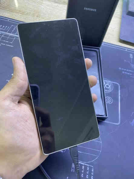 اعادة نشر ‼️

25 altra📱قافل kg 
الجهاز مستخدم 155 يوم 
السعر 800 وبي مجال ✨
للتواصل /***********
