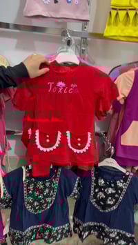 تراك بنات • ملابس اطفال