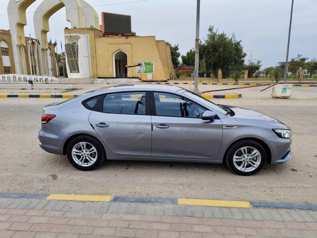 ام جي 6 (2022)
السعر 115
داخل الضمان لحد 2029
ماشية 48,000 كم
بيها طخة بسيطة بالباب الخلفي
الباقي كفالة عامة
رقم أربيل باسمي
السنوية نهاية 2028
محرك 1500 تيربو
صرفيتها كلش زينة
تبريد ممتاز
تحكم ستيرن
شفتات تبديل
تبريد قطعتين
إشارات بالمرايا
السيارة بحالة جيدة جدًا

مكاني: النجف
للتواصل: ***********
