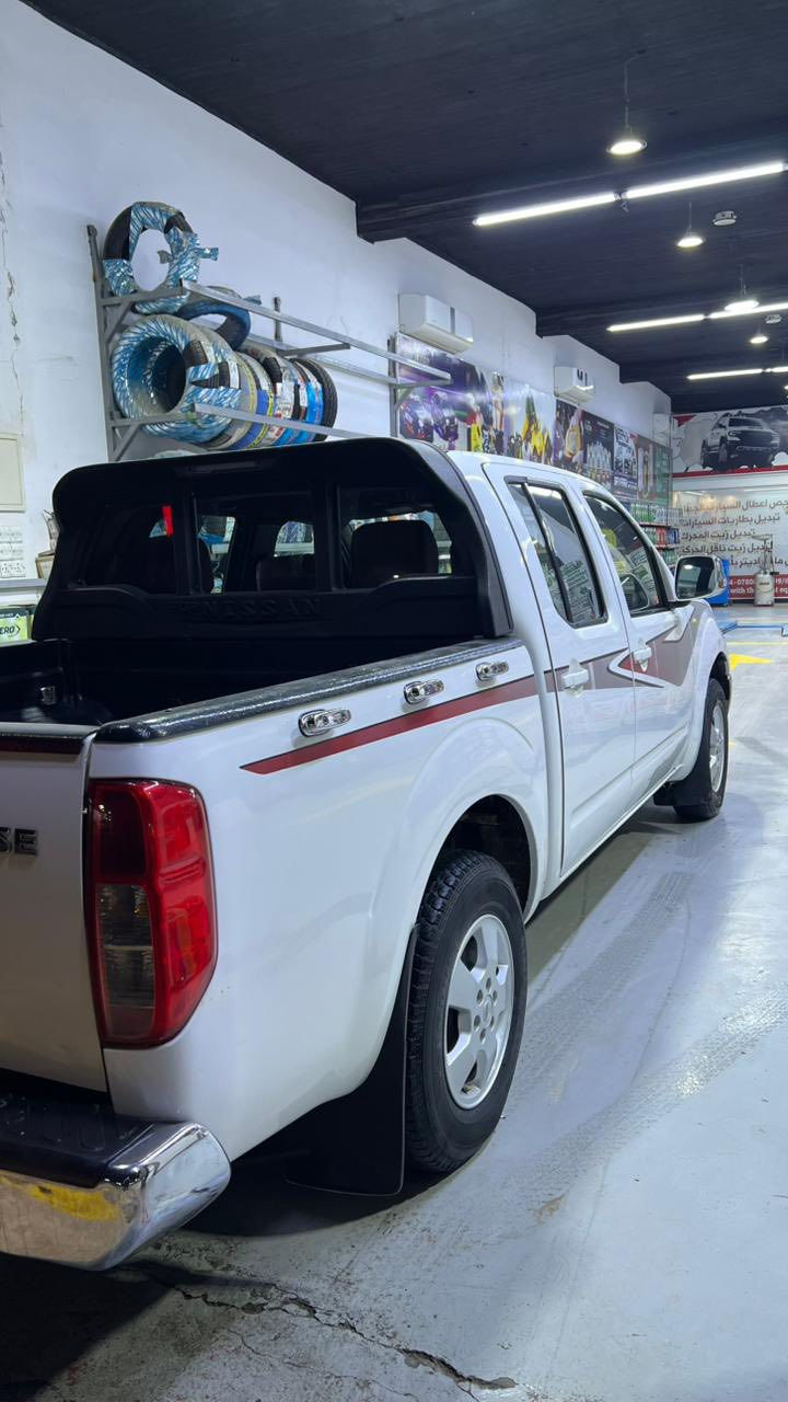 السلام عليكم نيفارا موديل ٢٠١٤ سنوية جديدة ورقم جديد اربيل باسمي تحويل ثاني يوم كفالة عام ، ملاحظات بسيطة المكينة مفتوح بيهة كازكيت فقط محرك و وكير كفالة السعر ١٣٨ وبيهة مجال وهاذ رقمي ***********
