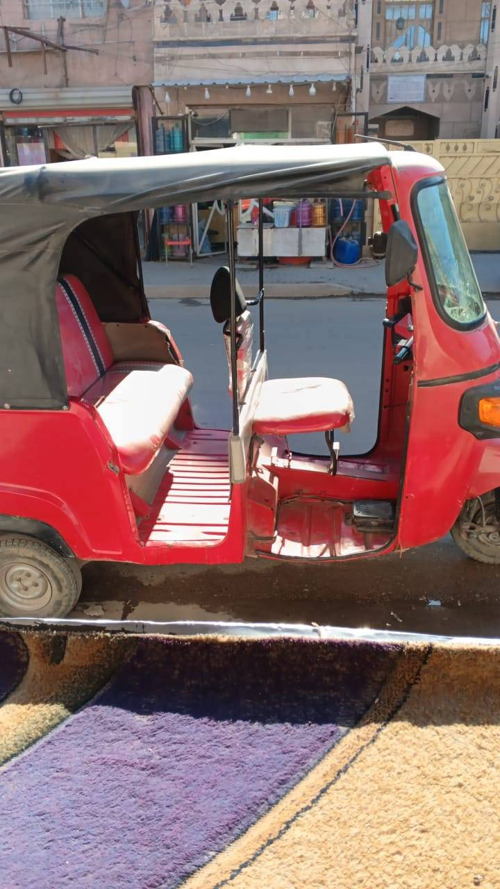 السلام عليكم تكتك بياجو 2018 شهر 11 محسوبة ع.19 مكاني بغداد جسر ديالى الجديد معروضه بمليونين تكتك نضيفة لاخياسات ولا تبديل بلادية تايرات جدد دوشمة داخل جديدة هـ***********
