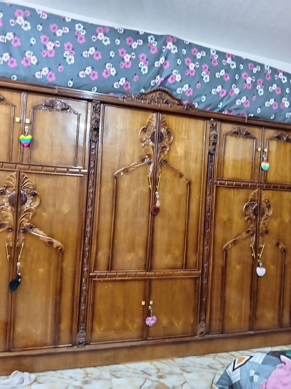 السلام اعليكم هاي الغرفه للبيع استخدام اقل م̷ـــِْن شهر لغرض السفر العنوان الديوانيه للاستفسار خاص او عل هاذه الرقم ***********
