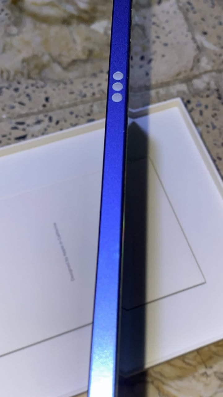 السلام عليكم
ايباد 10 
نظافة 100%
بطارية 90%
ذاكرة 256
سعر 400 وبي مجال
للتواصل ***********
