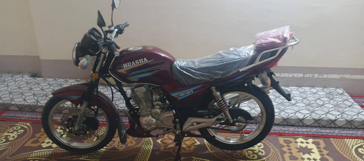 السلام عليكم دراجه هايوش موديل 25 للبيع وترهم مراوس حسب القناعه دراجه بعدها زيرو بنزين ما محطوط بها***********   هذا الرقم والخاص مفتوح
