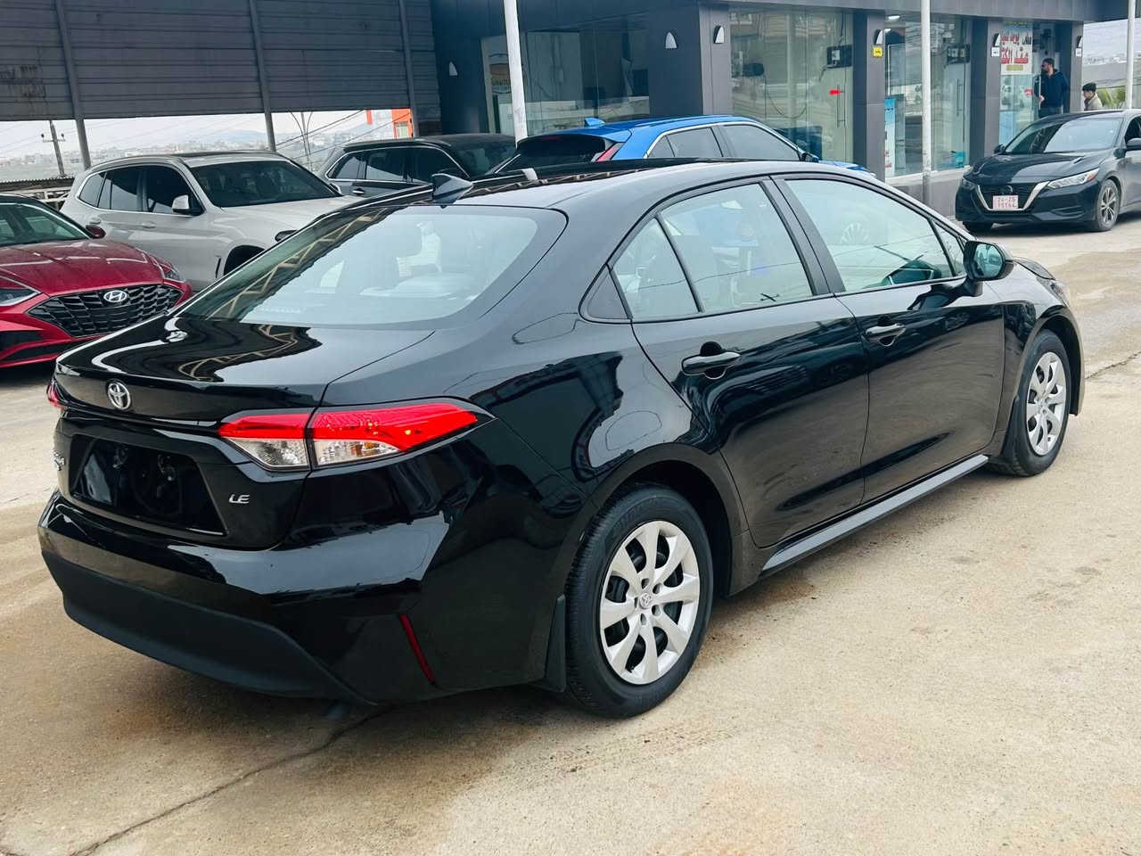 كورولا اسود موديل 2025 مواصفات LE 
داخل ابيض / ماشي 19الف / فقط جملغ صبغ
سعر 143$ سيارة تترقم شمالي(***********) اكر, نينوى
